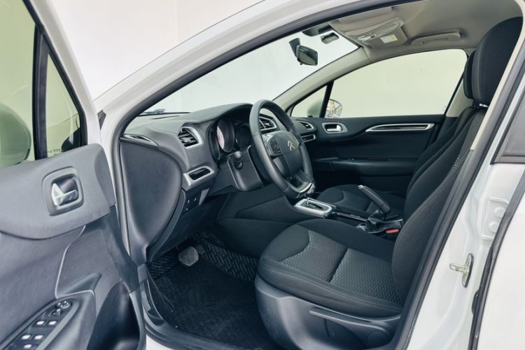 Used Citroen C4L 2014 1.8L Intelligent Drive Automatic Enjoyment Model
