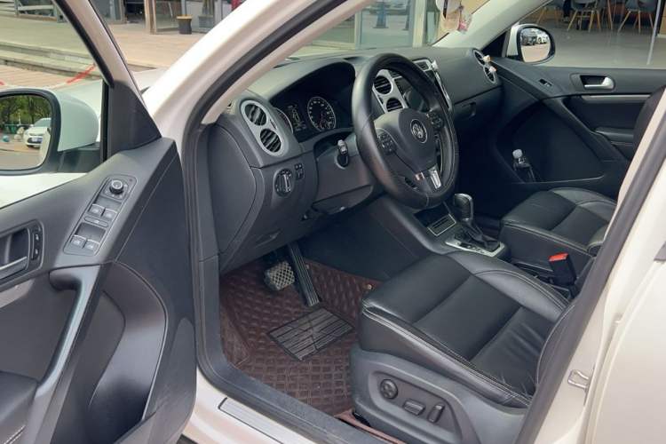 Used Volkswagen Tiguan 2017 300TSI Automatic Two-Wheel Drive Silk Road Comfort Edition
