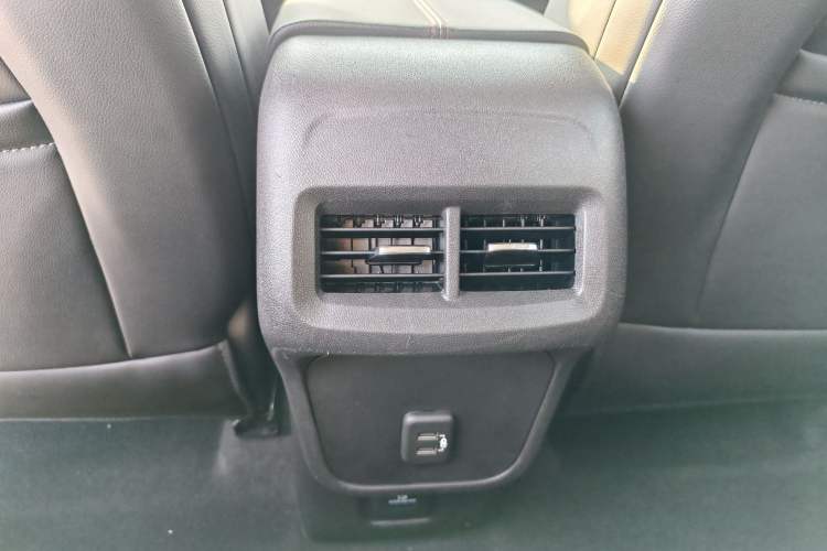 Used Chevrolet Equinox 2019 Redline 550T Automatic All-Wheel-Drive Trailblazer RS China VI Standard
