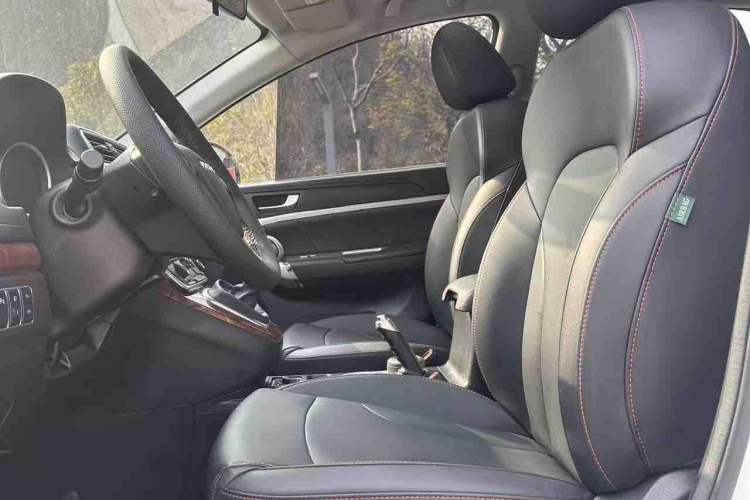 Used Haval H6 2017 Red-Label Sport Edition 1.5T Manual Two-Wheel Drive Elite Model