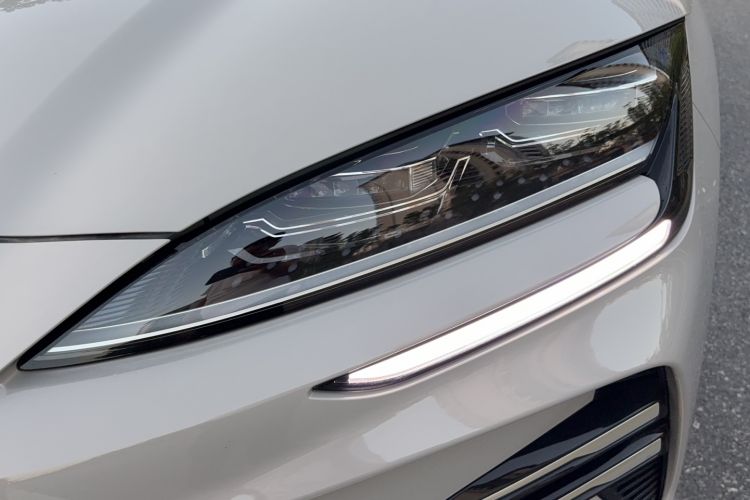 Used BYD Song PLUS New Energy 2025 EV Intelligent Driving Edition 520km Luxury Model
