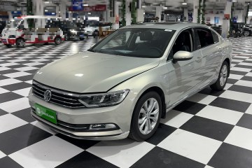 Used Volkswagen Magotan 2018 330TSI DSG Luxury Model