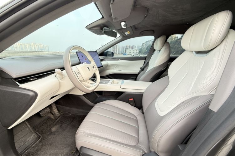 Used  L07 2025 530Max DeepBlue Intelligent Driving AD PRO Pure-Electric Version
