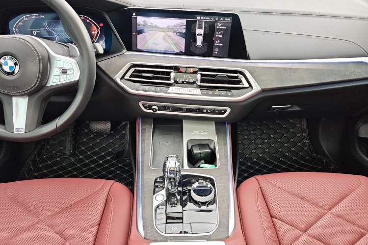 Used BMW X5 2022 Restyled xDrive 30Li M Sport Package
