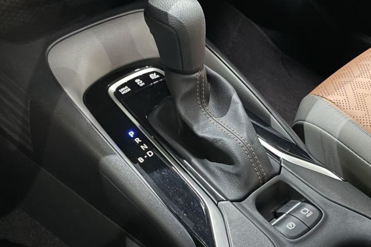 Used Toyota Levin 2023 Smart Electric Hybrid Dual-Engine 1.8L Sport Edition
