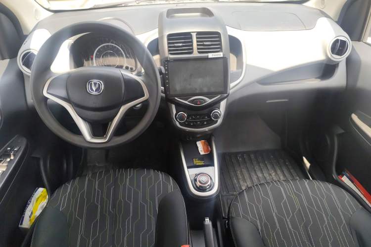 Used Oshan Benni E-Star 2021 National Edition Xin Yue Version (Fast-Charging Edition) Lithium Iron Phosphate (31.18 kWh)
