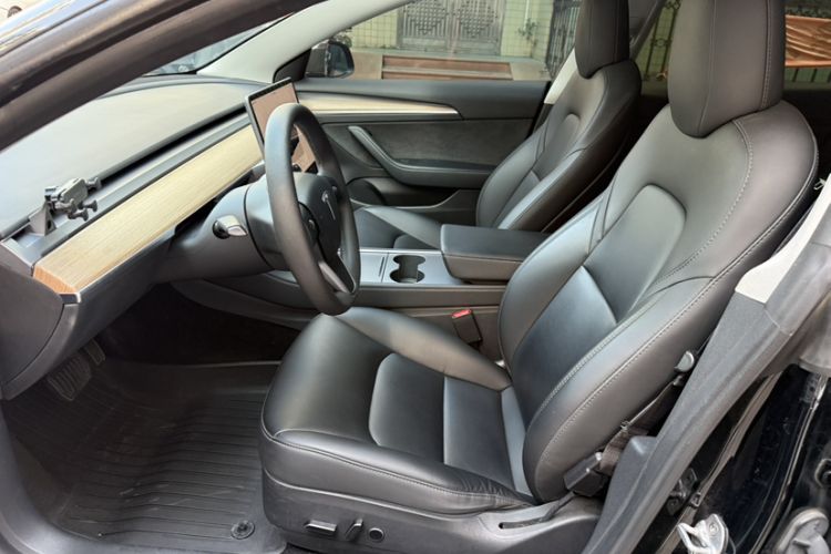 Used Tesla Model 3 2022 Rear-Wheel-Drive Version