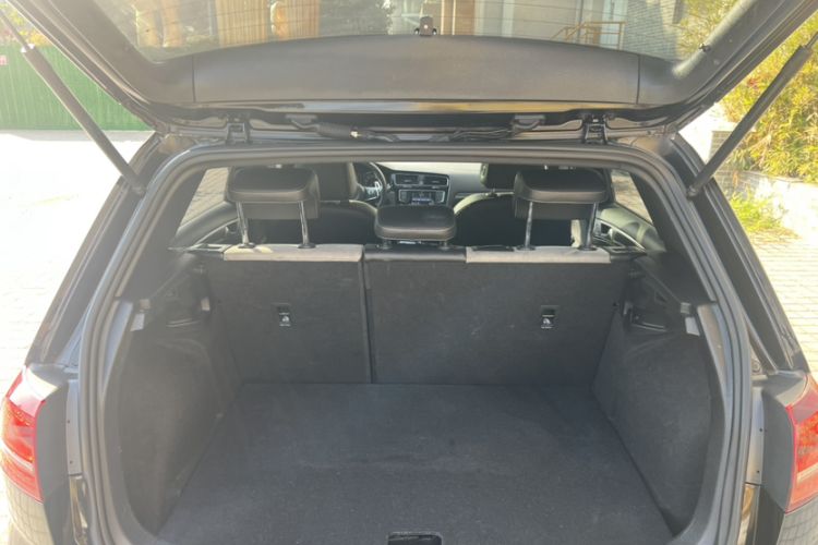 Used Volkswagen Golf 2016 1.4TSI Automatic R-Line
