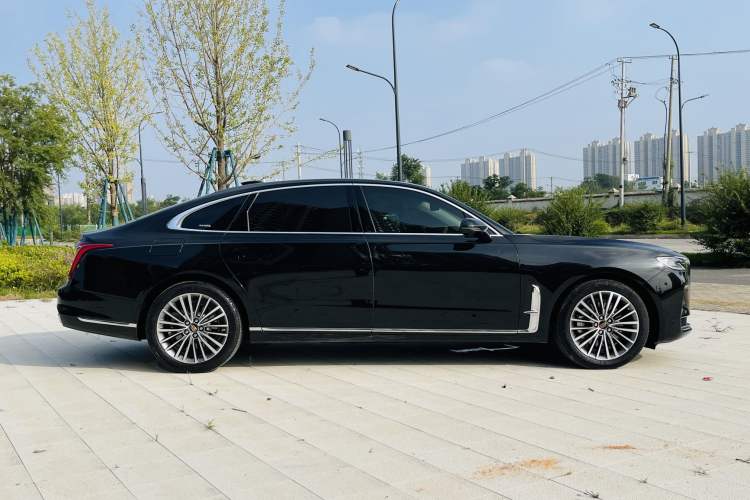 Used Hongqi H9 2022 2.0T Smart Connect Flagship Edition
