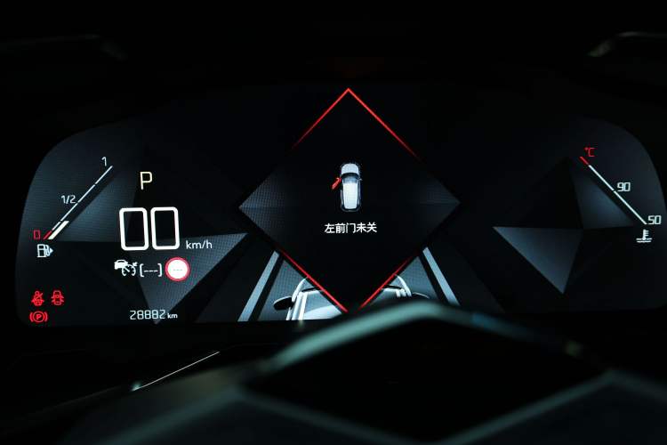 Used  7 2018 45THP Opera Edition
