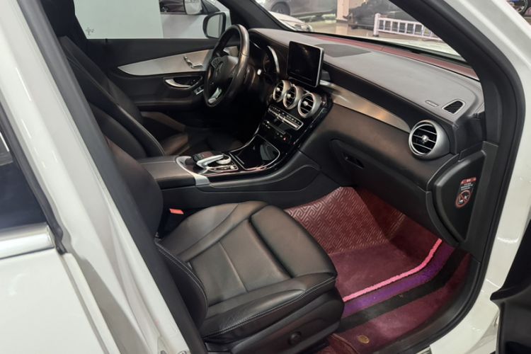 Used Mercedes-Benz GLC 2017 GLC 200 4MATIC
