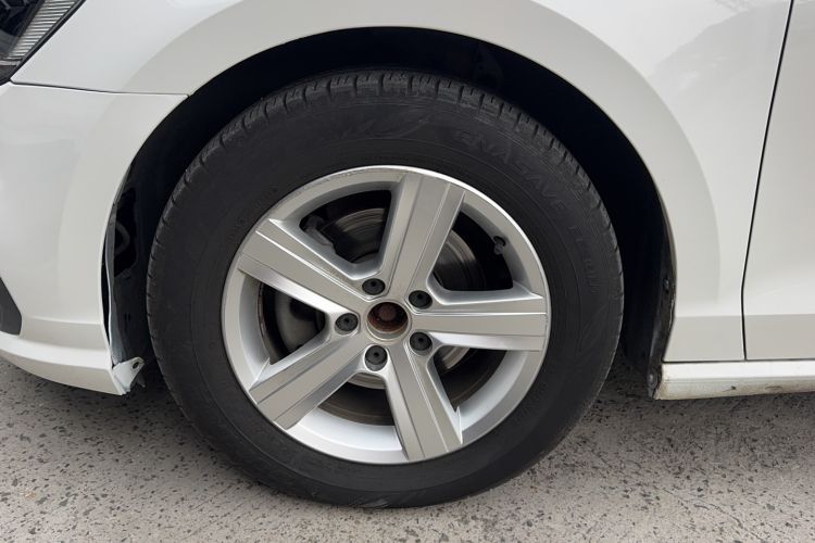 Used Volkswagen Lamando 2019 230TSI DSG Fashion Edition China V Standard
