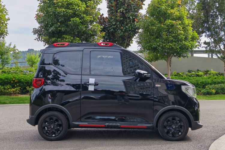 Used Wuling Hongguang MINIEV 2022 GAMEBOY 300km Play Edition Lithium Iron Phosphate
