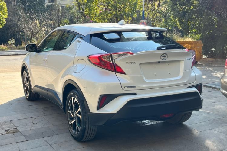 Used Toyota C-HR 2020 2.0L Leading Edition
