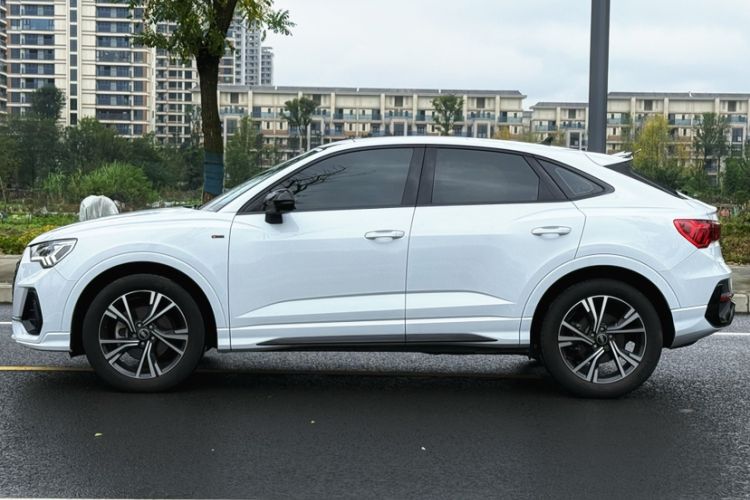 Used Audi Q3 Sportback 2022 40 TFSI Fashion Model
