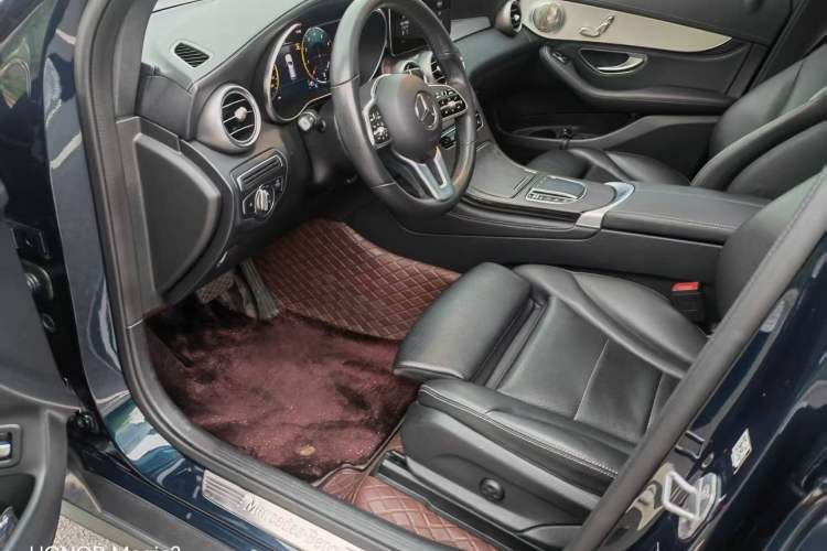 Used Mercedes-Benz GLC 2020 Facelifted GLC 260 L 4MATIC Dynamic Edition
