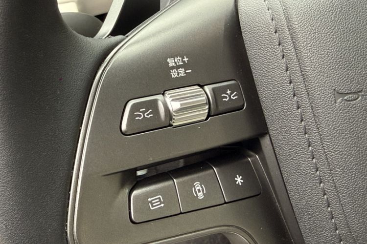 Used BYD Yuan UP 2025 Intelligent Driving Version 401 KM Dynamic Edition
