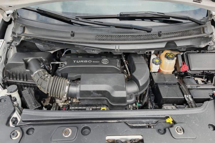 Used Buick GL8 2021 Land Cruiser Executive Class 652T Smart Luxury Model
