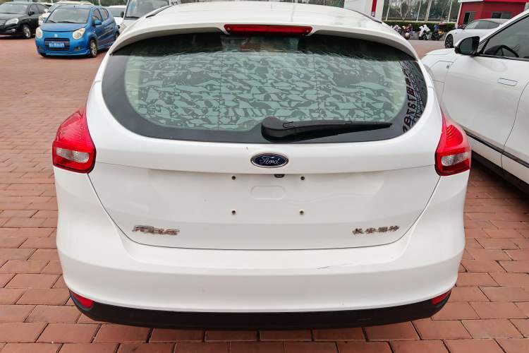 Used Ford Focus 2017 Hatchback 1.6L Automatic Comfort Plus SmartDrive Edition
