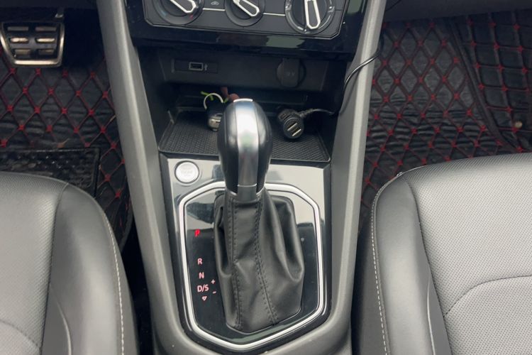 Used Jetta VS7 2020 1.4T Automatic Enjoyment Model
