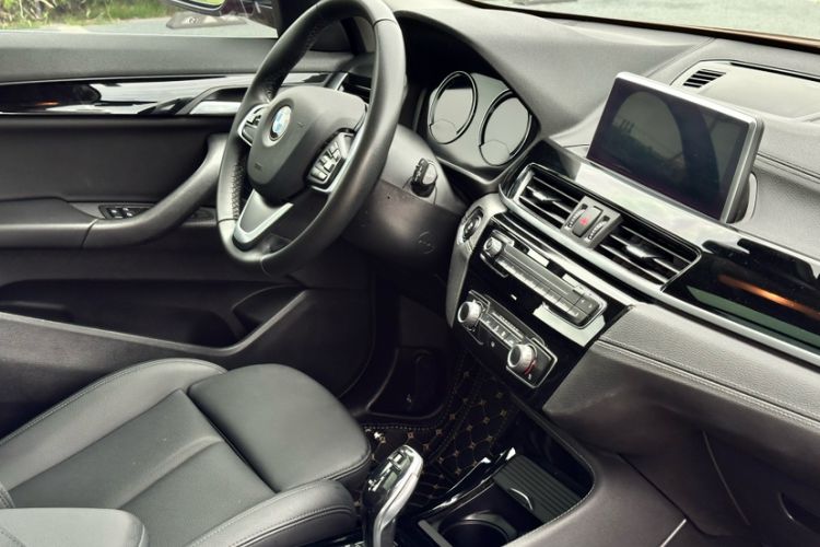 Used BMW X2 2019 sDrive20i M Sport Package China VI Emission Standard
