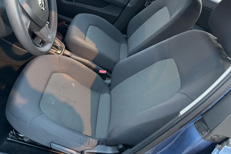 Used Skoda Rapid Spaceback 2014 1.6L Automatic Enjoyment Edition
