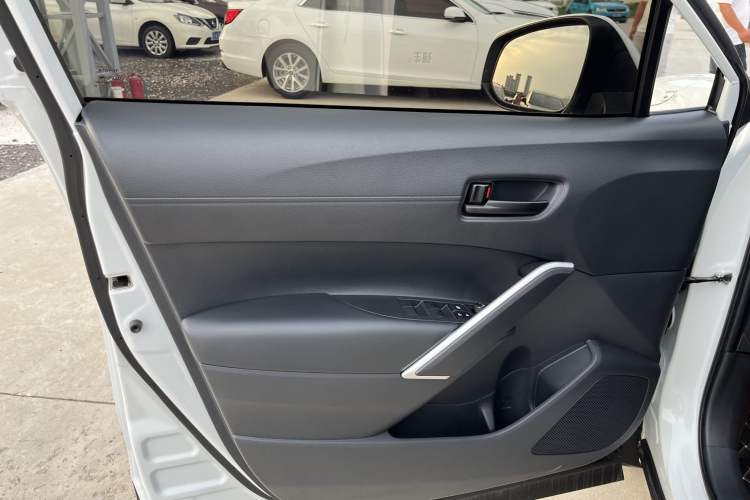 Used Toyota FRONTLANDER 2023 2.0L CVT Leading Edition
