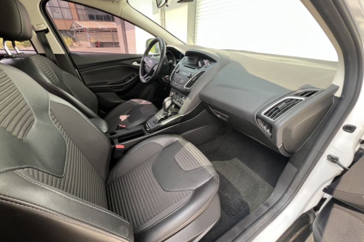 Used Ford Focus 2015 Sedan 1.6L Automatic Trend Model
