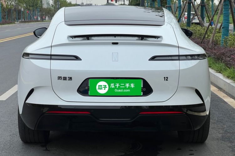 Used  12 2025 Ultra Extended-Range Edition
