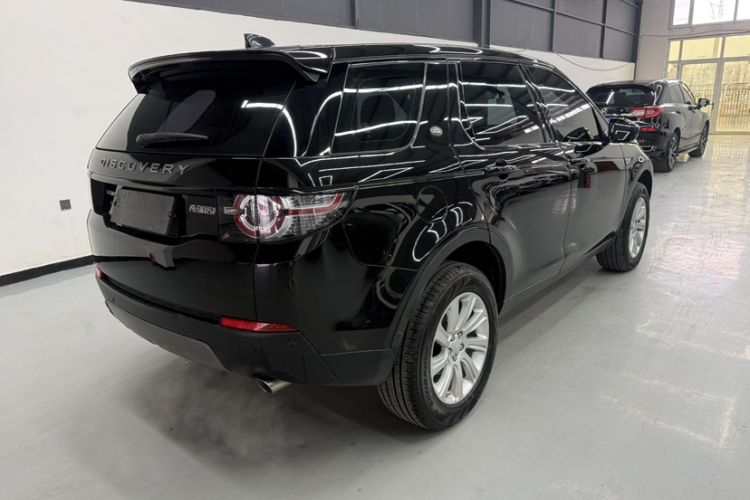 Used Land Rover Discovery Sport 2018 240 PS SE Version