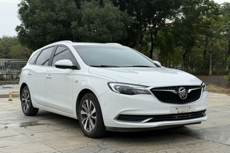 Used Buick Excelle GX 2018 18T Automatic Elite Model
