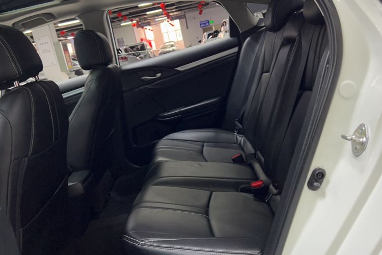 Used Honda Civic 2016 220TURBO CVT Luxury Edition
