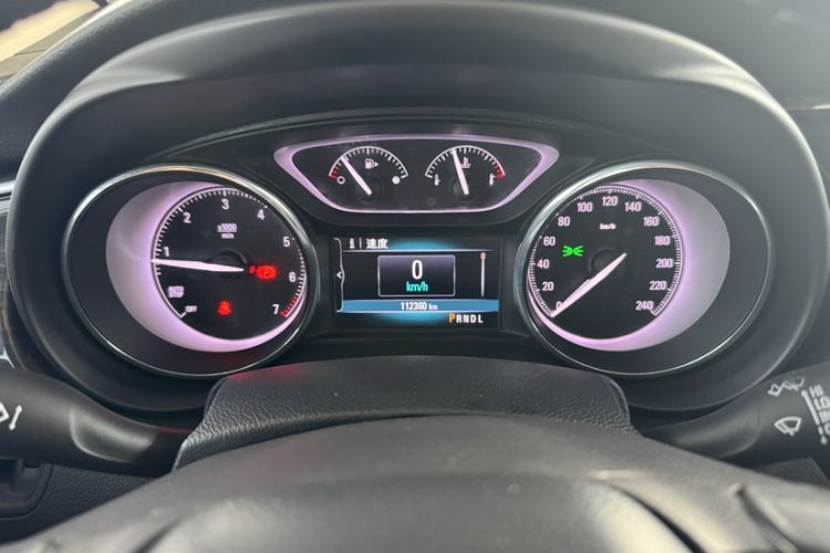 Used Buick Envision 2018 20T Two-Wheel-Drive Elite Model
