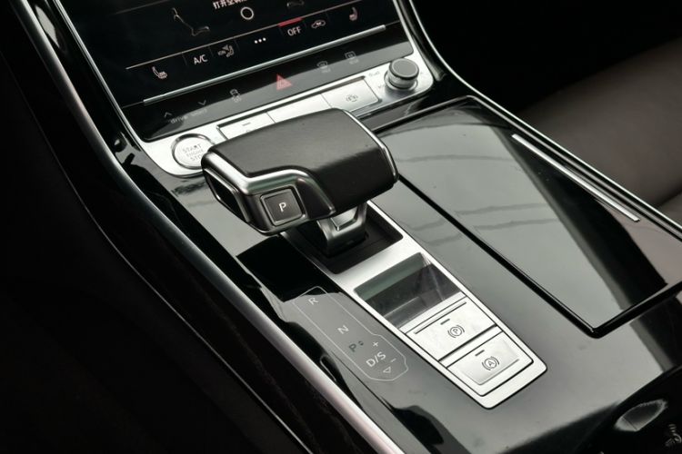 Used Audi A8 2019 Facelifted Plus A8L 50 TFSI quattro Comfort Version