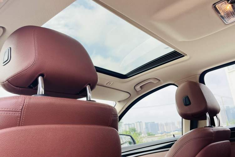 Used BMW 5 Series 2017 520Li Elegant Edition
