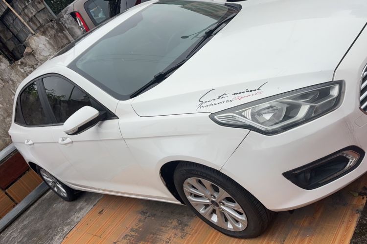 Used Ford Escort 2017 Happiness Edition 1.5L Automatic Fashion Version
