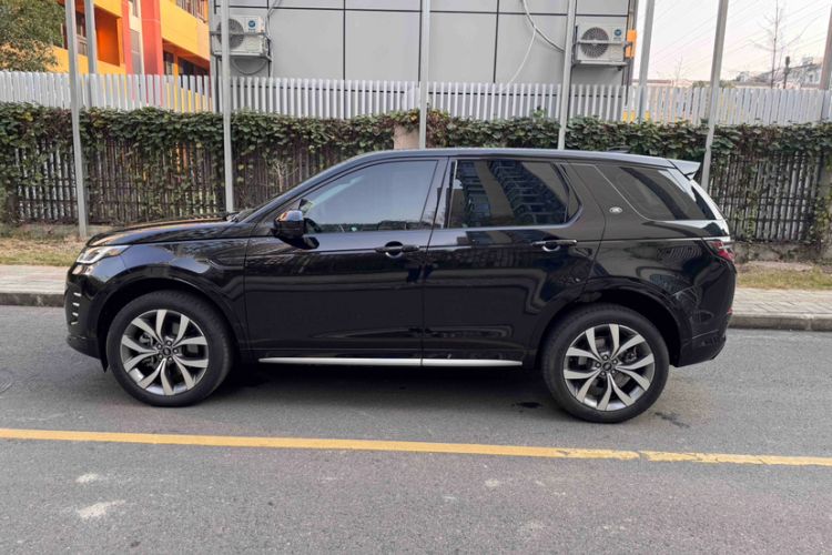 Used Land Rover Discovery Sport 2024 Luxury Custom Edition