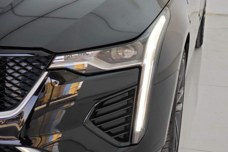 Used Cadillac CT4 2023 25T Luxury Model