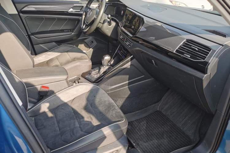 Used Volkswagen Tayron 2020 330TSI Two-Wheel Drive Luxury Connected Pro Edition