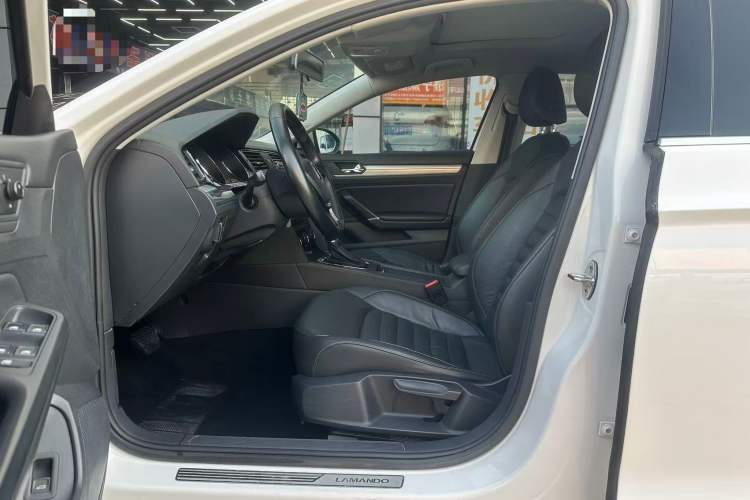 Used Volkswagen Lamando 2018 280TSI DSG Comfort Edition