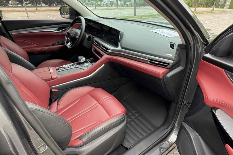 Used Changan CS75 PLUS 2022 1.5T Automatic Luxury Model
