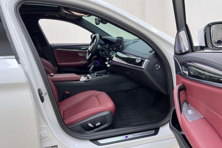 Used BMW 5 Series 2022 Restyled 525Li M Sport Package
