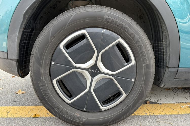 Used AION UT 2025 330 Starlight Edition
