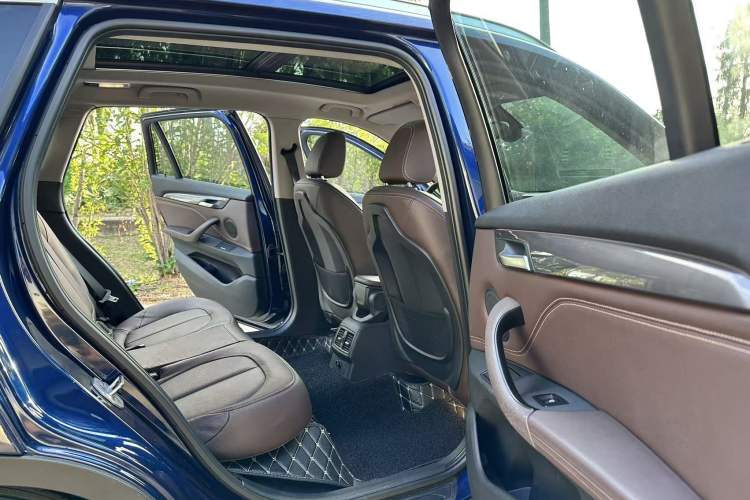 Used BMW X1 2018 xDrive20Li Luxury Model
