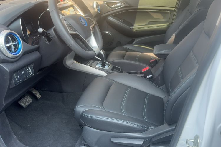 Used BYD Yuan New Energy 2018 EV360 Smart Connect Cool Edition
