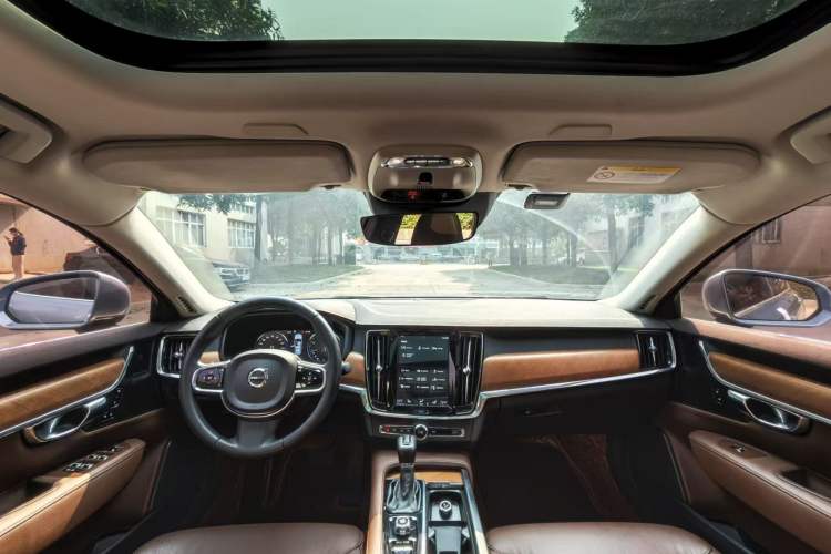 Used Volvo S90 2019 T5 Zhiyuan Edition
