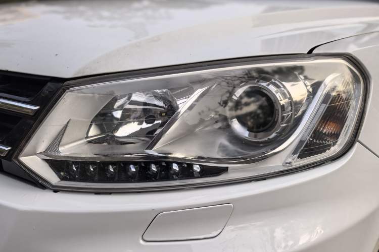 Used Zotye T600 2015 2.0T DCT Prestige Edition
