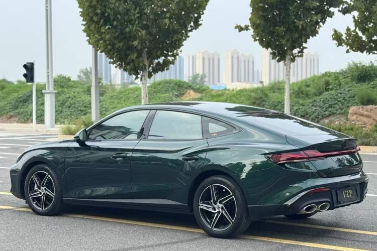 Used MG 7 2023 1.5T DCT Luxurious Supreme Edition
