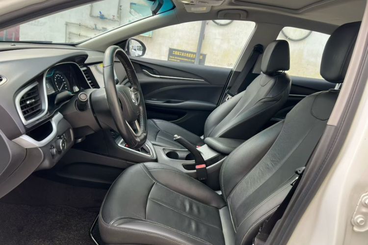 Used Buick GT 2018 18T Automatic Elite Model
