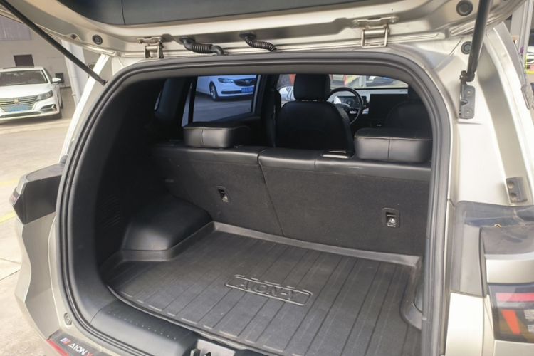 Used AION Y 2022 70 Intelligent Edition Lithium Iron Phosphate
